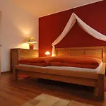 Penzion Valkoun-Lilienfeld 3*